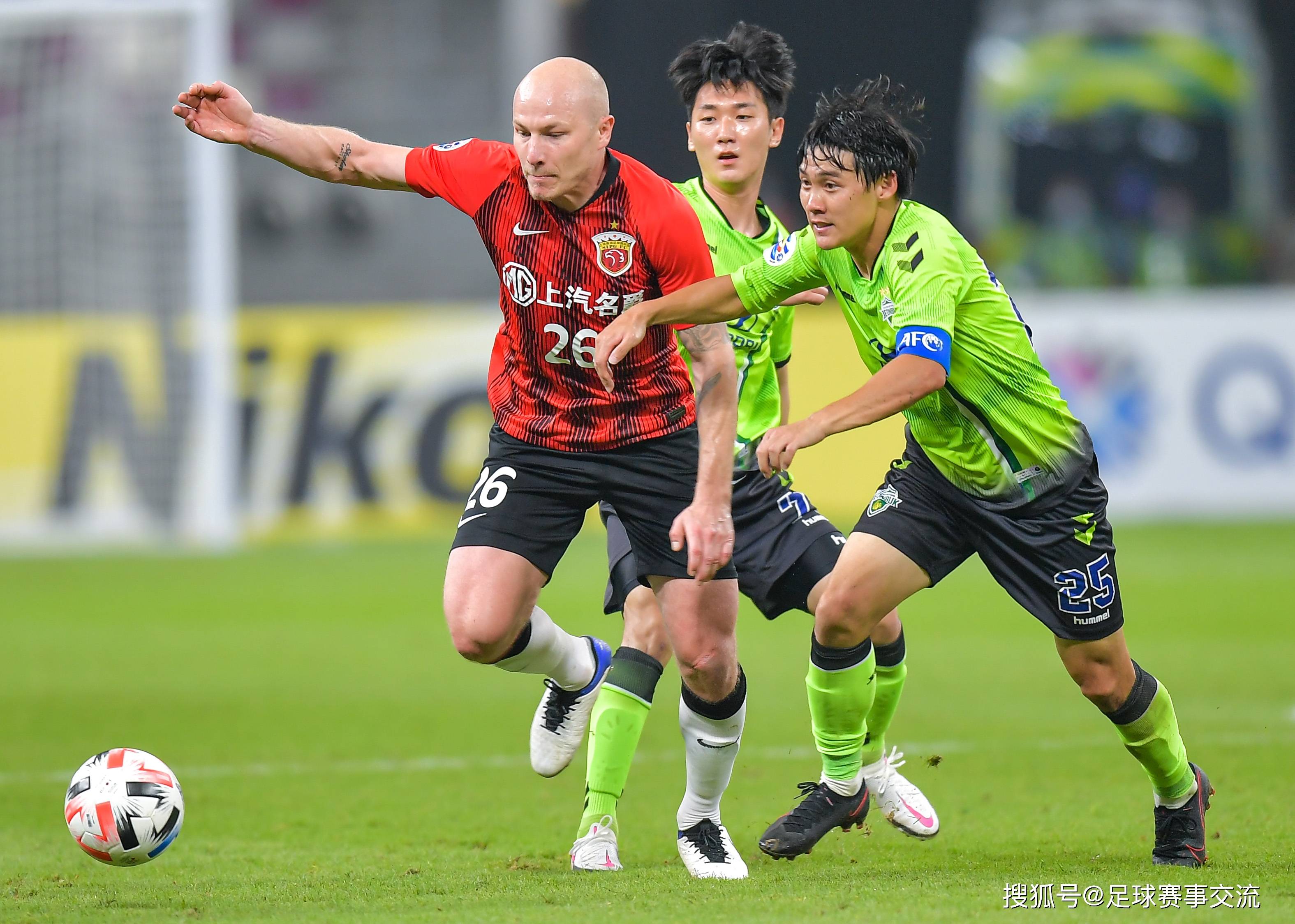 首尔FC在主场英勇战胜八位水手的简单介绍  第1张